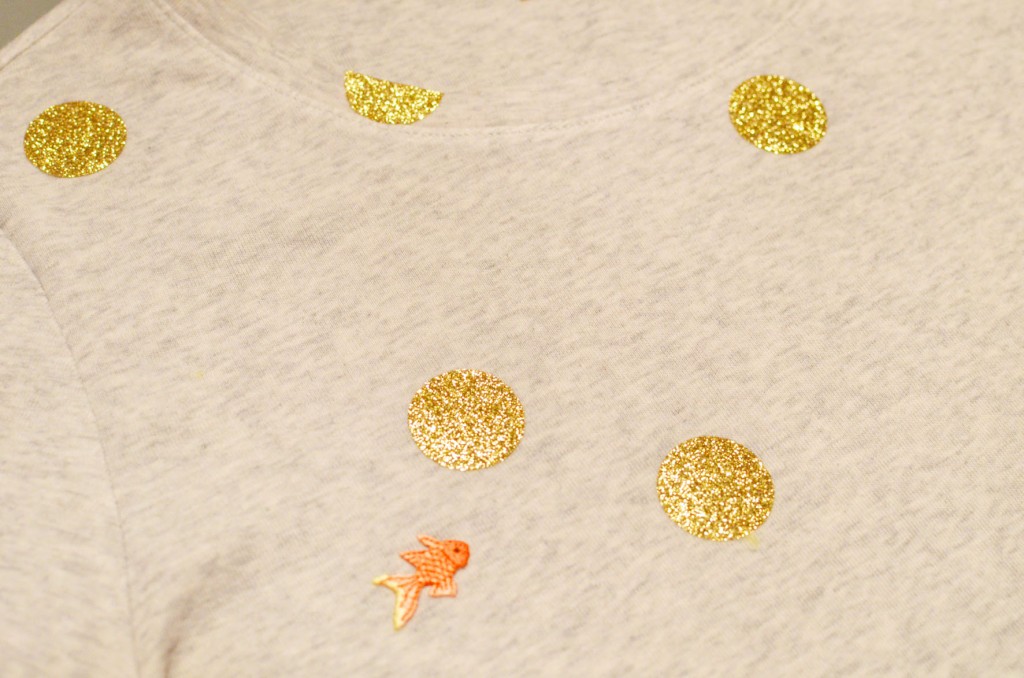 Tee-shirt à pois glitter et petit poisson japonais (12)