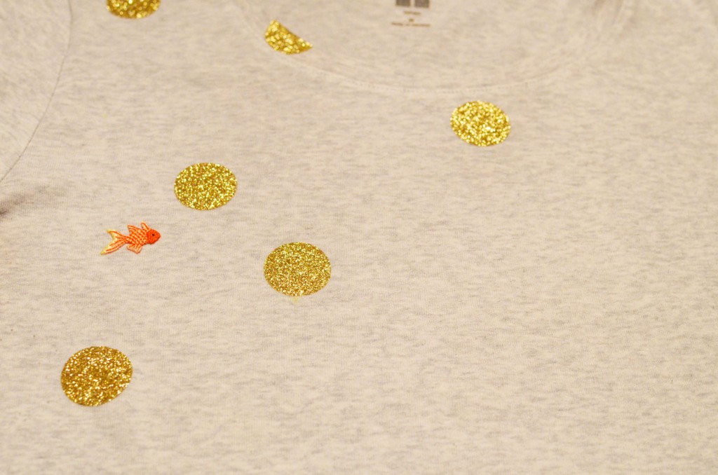 Tee-shirt à pois glitter et petit poisson japonais (13)