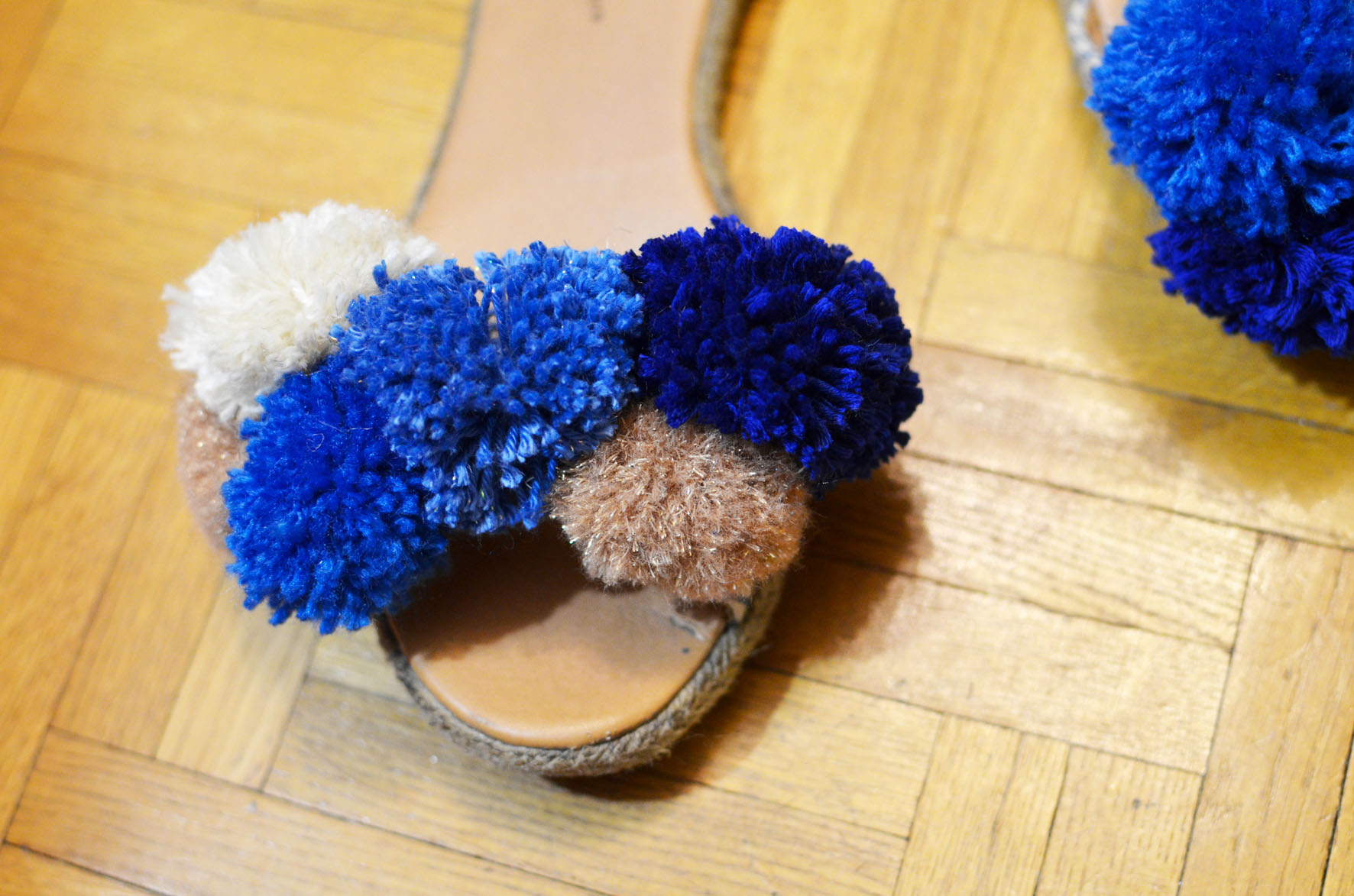chaussures a pompons (16)