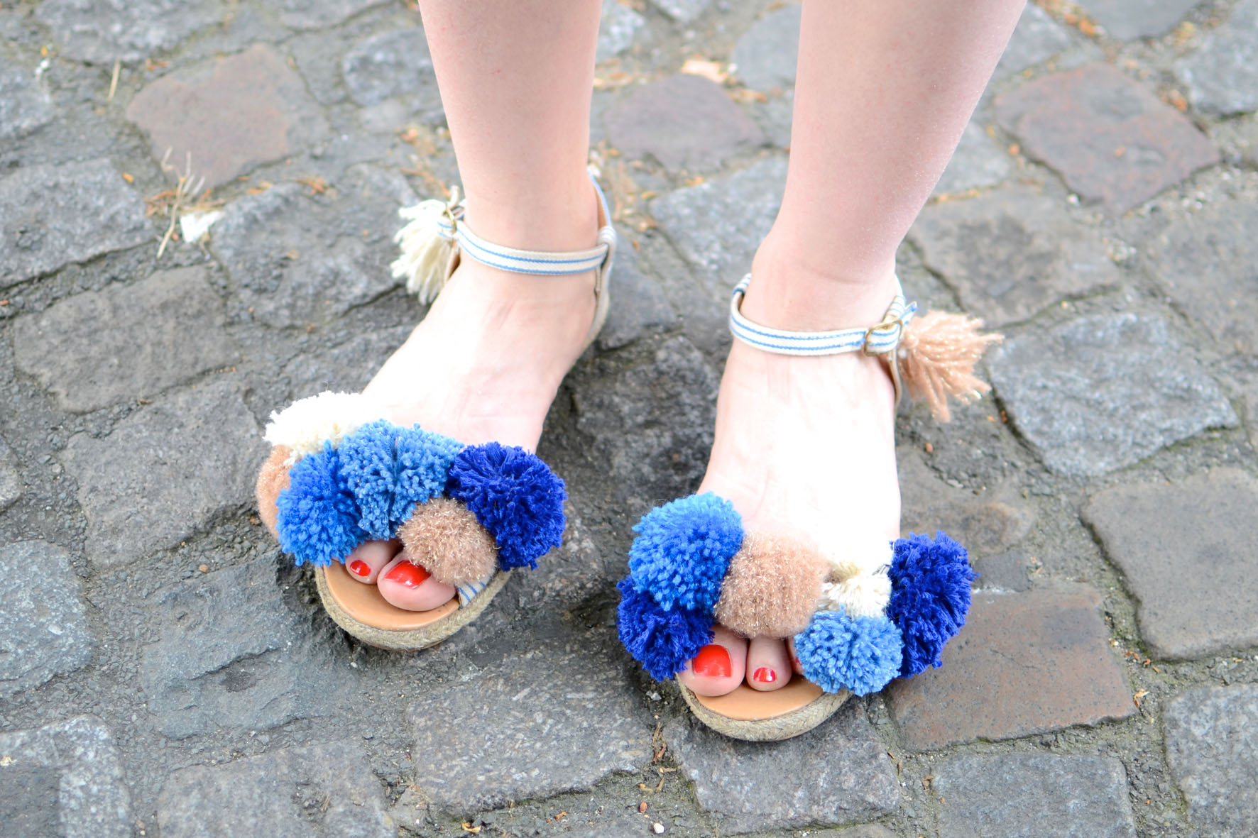 chaussures a pompons (4)