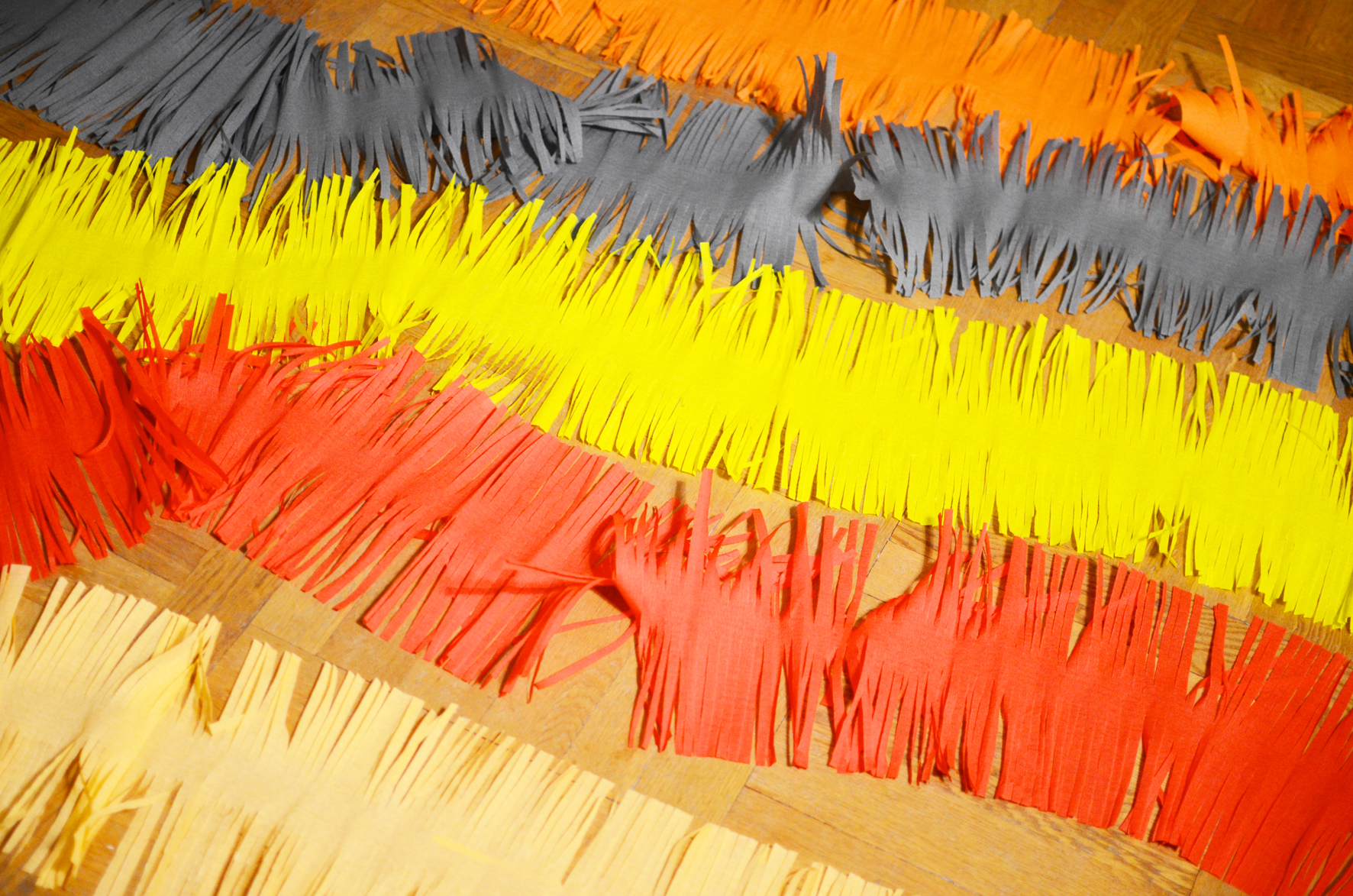 Guirlande De Franges Blanches - 3 M X 70 Cm